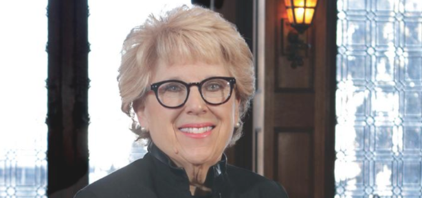 Jewish Healthcare Foundation's Vice Chair Debra Caplan Receives 'Women of Influence' Award